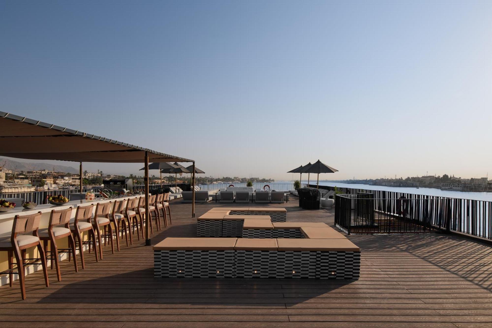 Soleil Nile Cruise - Every Monday From Luxor For 4 & 7 Nights, And Every Friday From Aswan For 3 & 7 Nights Buitenkant foto